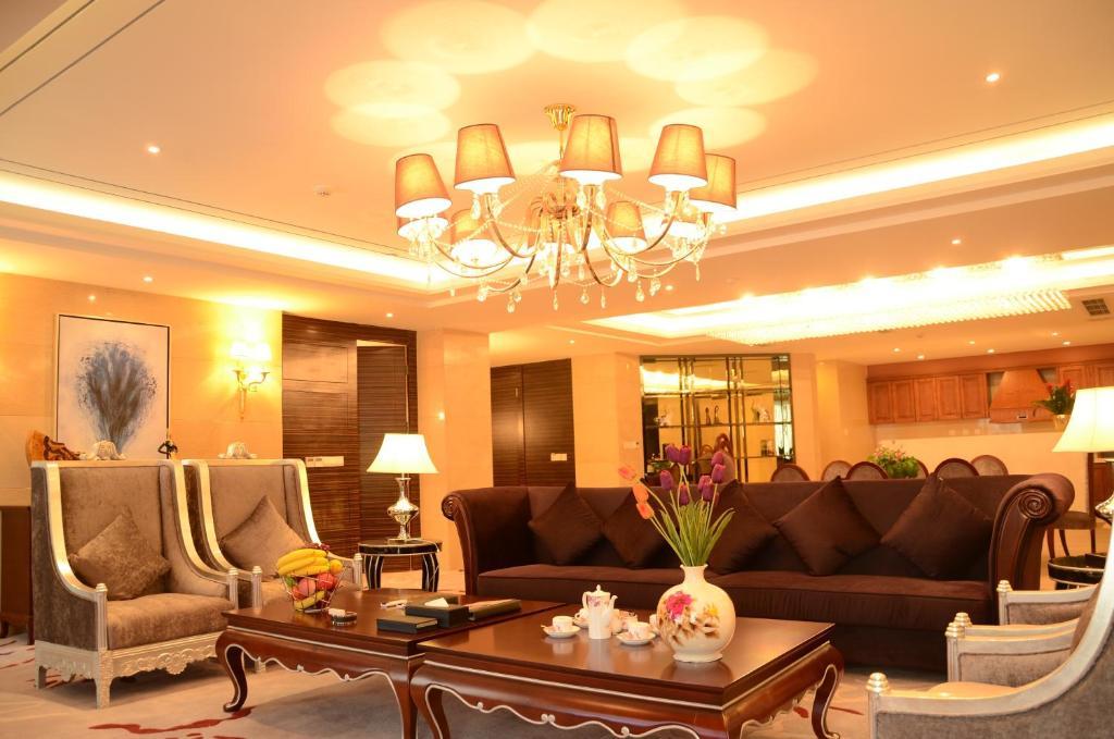 House International Hotel Chengdu Zewnętrze zdjęcie